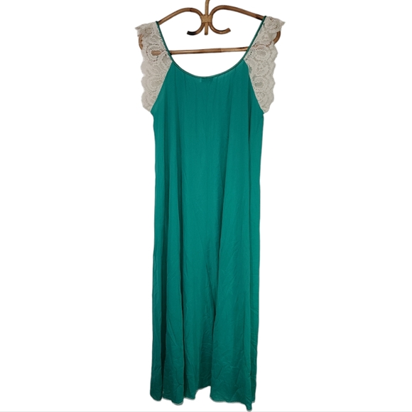 Other - 4 for $32 vintage blue and lace nightie